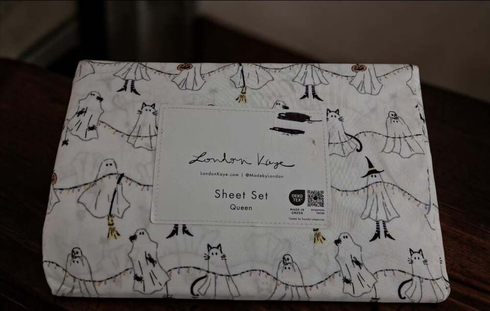 London Kaye Halloween Cats Ghosts & Pumpkins 🎃 4pc Queen Sheet Set Microfiber